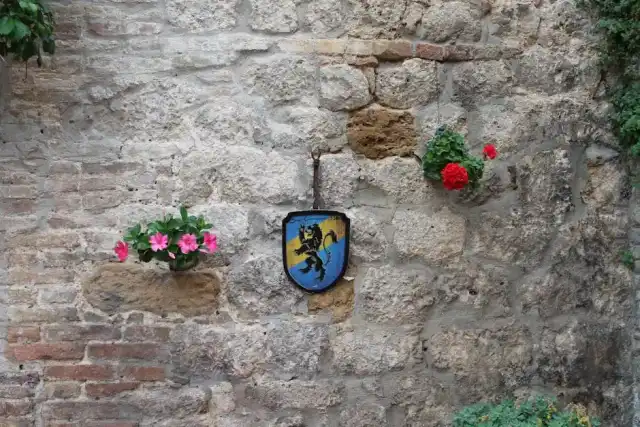 Tentativo di limitare i diritti sindacali in Toscana