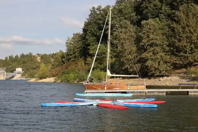 Versilia: tra laghetti nascosti e cascate incantate da esplorare